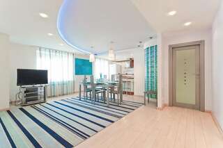 Апартаменты VIP  Апартаменты 24/7 Минск Апартаменты с 3 спальнями и балконом-7